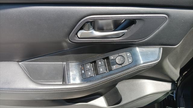 2024 Nissan Rogue SV FWD