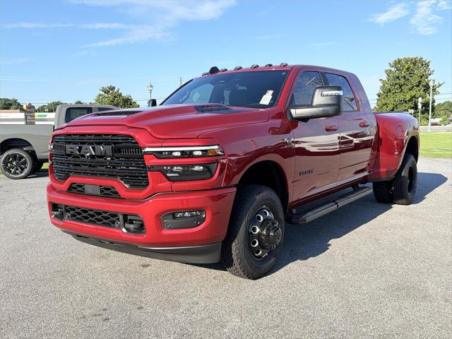 2026 RAM Ram 3500 RAM 3500 LARAMIE MEGA CAB 4X4 64 BOX