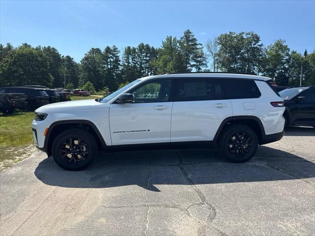 2026 Jeep Grand Cherokee L GRAND CHEROKEE L LAREDO ALTITUDE 4X4