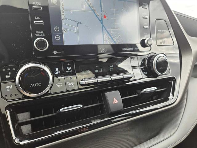 2021 Toyota Highlander Hybrid Limited