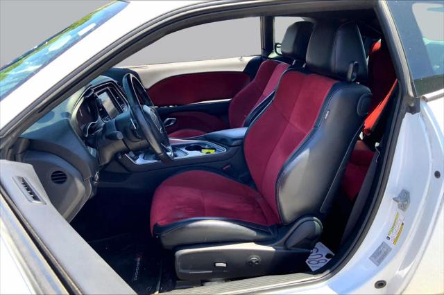 2017 Dodge Challenger R/T Plus Shaker
