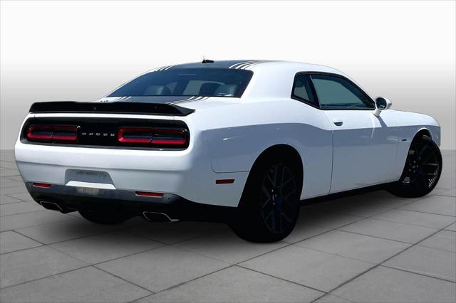 2017 Dodge Challenger R/T Plus Shaker