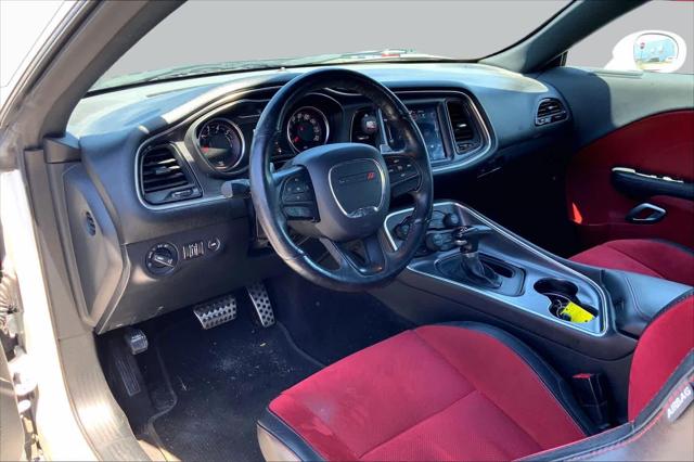 2017 Dodge Challenger R/T Plus Shaker