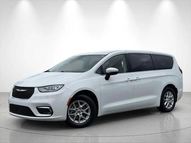 2023 Chrysler Pacifica Touring L for sale in Matthews, NC