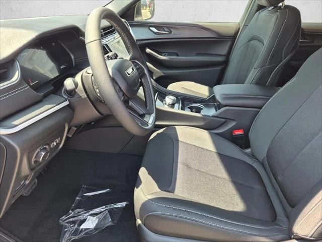 2026 Jeep Grand Cherokee L GRAND CHEROKEE L LAREDO X 4X4