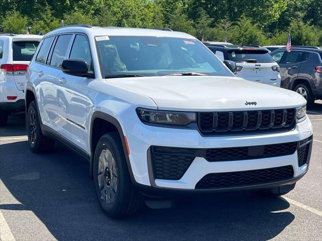 2026 Jeep Grand Cherokee L GRAND CHEROKEE L LAREDO ALTITUDE 4X4 2026 Jeep Grand Cherokee L GRAND CHEROKEE L LAREDO ALTITUDE 4X4