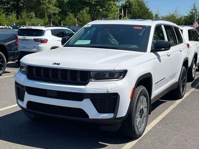2026 Jeep Grand Cherokee L GRAND CHEROKEE L LAREDO ALTITUDE 4X4 2026 Jeep Grand Cherokee L GRAND CHEROKEE L LAREDO ALTITUDE 4X4