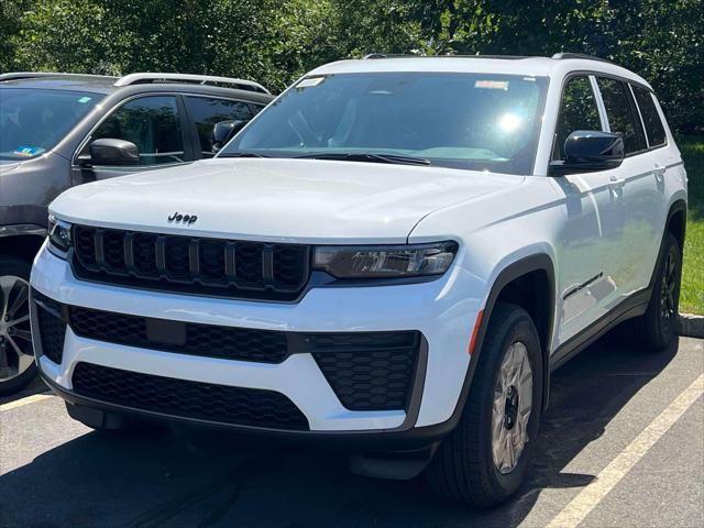 2026 Jeep Grand Cherokee L GRAND CHEROKEE L LAREDO ALTITUDE 4X4 2026 Jeep Grand Cherokee L GRAND CHEROKEE L LAREDO ALTITUDE 4X4