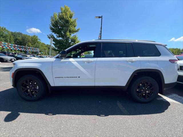 2026 Jeep Grand Cherokee GRAND CHEROKEE L LAREDO ALTITUDE 4X4 2026 Jeep Grand Cherokee GRAND CHEROKEE L LAREDO ALTITUDE 4X4
