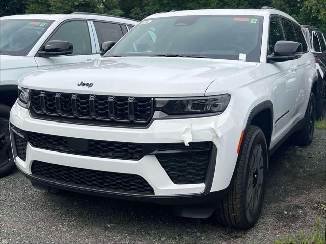 2026 Jeep Grand Cherokee L GRAND CHEROKEE L LAREDO ALTITUDE 4X4 2026 Jeep Grand Cherokee L GRAND CHEROKEE L LAREDO ALTITUDE 4X4