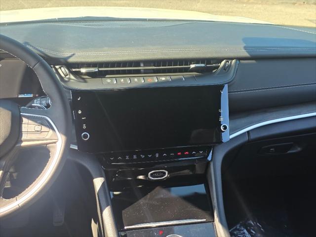 2026 Jeep Grand Cherokee L GRAND CHEROKEE L LAREDO ALTITUDE 4X4