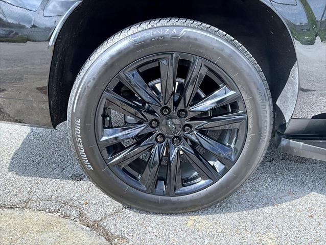2024 Cadillac Escalade ESV 4WD Sport