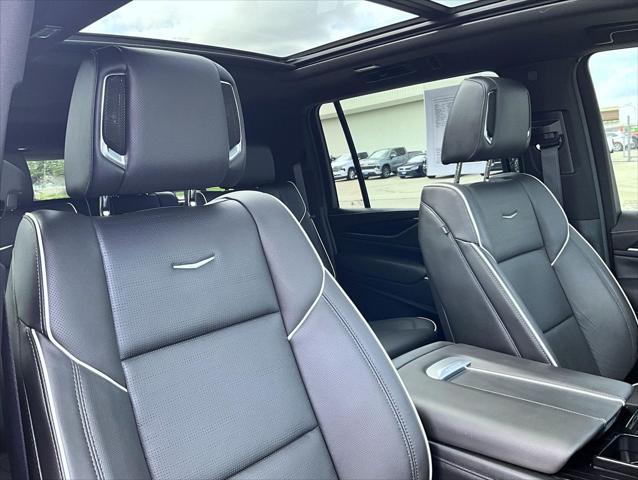 2024 Cadillac Escalade ESV 4WD Sport