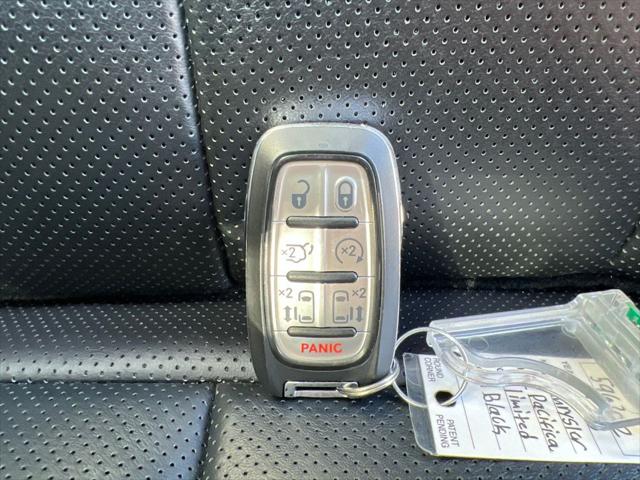 2023 Chrysler Pacifica Limited