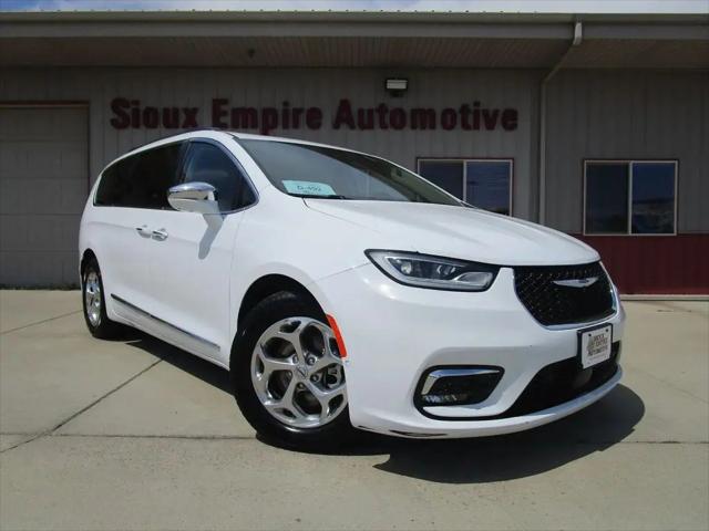 2022 Chrysler Pacifica Limited for sale in Tea, SD