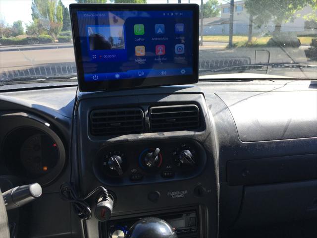 2003 Nissan Frontier Desert Runner XE-V6