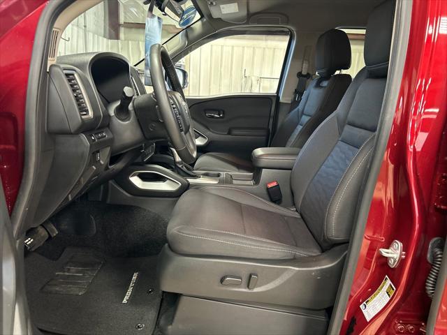 2024 Nissan Frontier Crew Cab SV 4x4