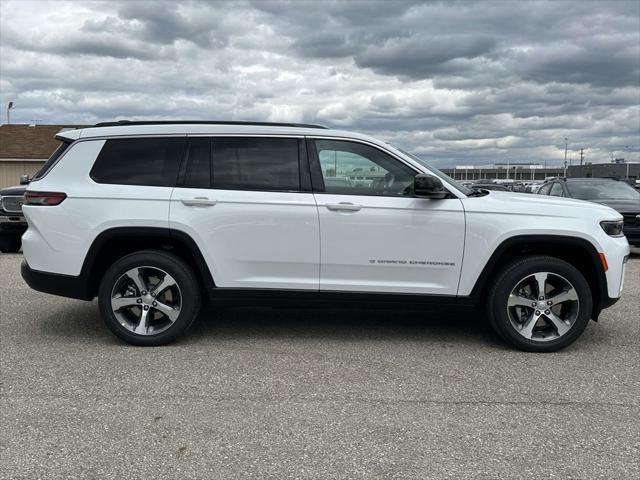 2026 Jeep Grand Cherokee L GRAND CHEROKEE L LAREDO X 4X4 2026 Jeep Grand Cherokee L GRAND CHEROKEE L LAREDO X 4X4