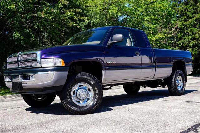 1999 Dodge Ram 2500 SLT Quad Cab for sale in Naperville, IL