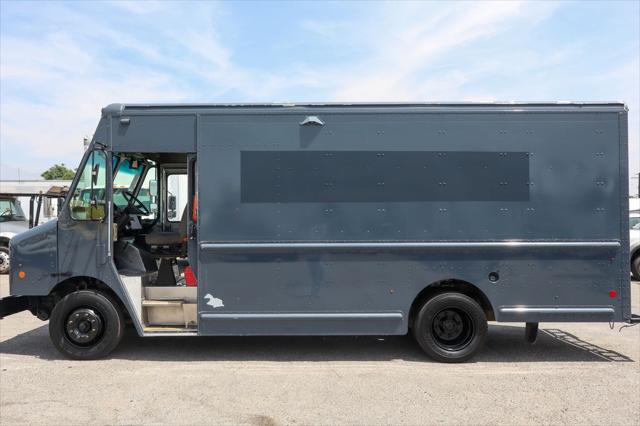 2020 Freightliner MT45G Unknown