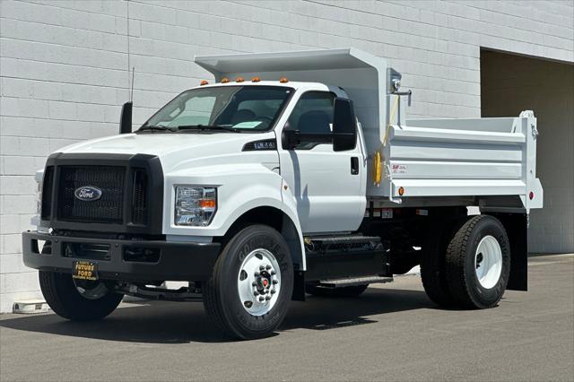 2027 Ford F-650 Straight Frame Gas Base