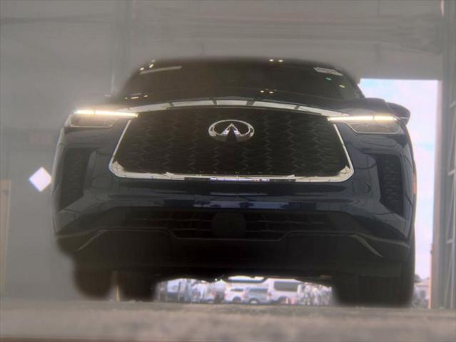 2023 INFINITI QX60 LUXE AWD