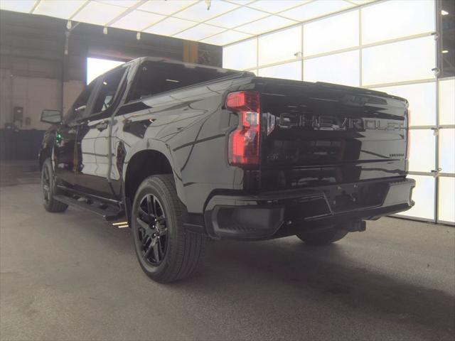 2023 Chevrolet Silverado 1500 2WD Crew Cab Short Bed Custom