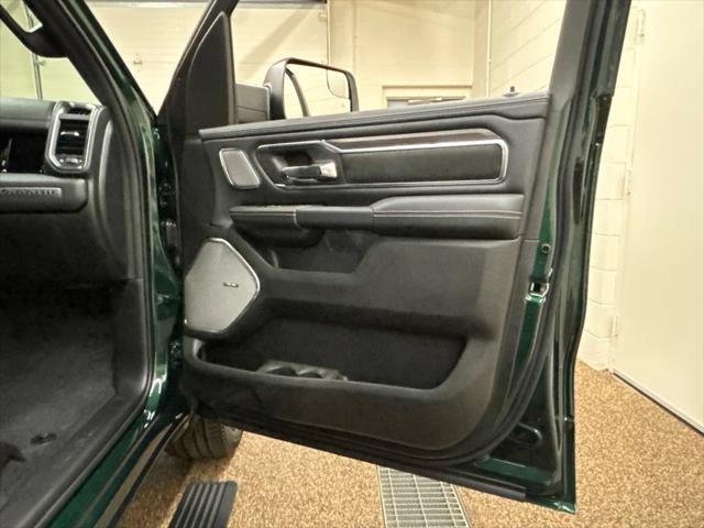 2026 Ram 1500 Laramie Crew Cab 4x4 5'7" Box