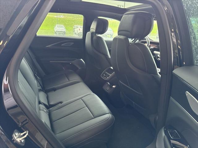 2025 Cadillac iQ Sport 2 RWD