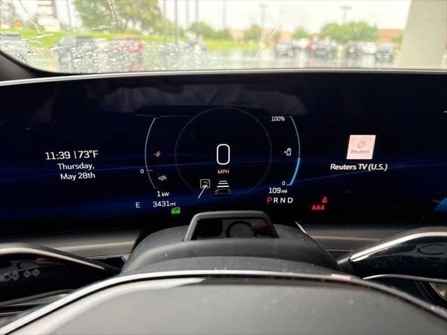 2025 Cadillac iQ Sport 2 RWD