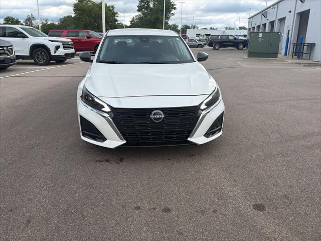 Used 2025 Nissan Altima SV FWD For Sale in Jackson, MI
