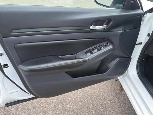 Used 2025 Nissan Altima SV FWD For Sale in Jackson, MI