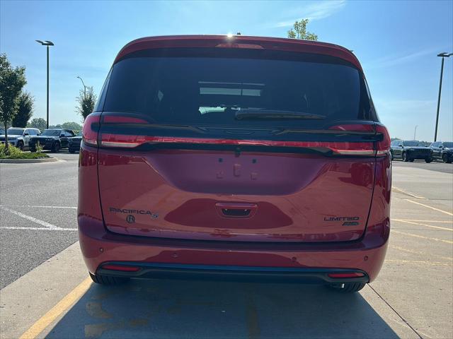2027 Chrysler Pacifica Limited