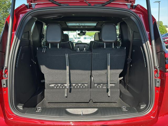 2027 Chrysler Pacifica Limited