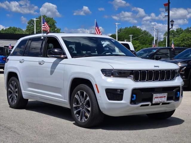 2022 Jeep Grand Cherokee Overland 4x4 for sale in Countryside, IL