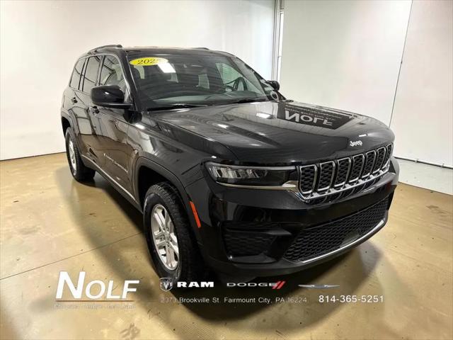 2025 Jeep Grand Cherokee Laredo 4x4 for sale in Fairmount City, PA