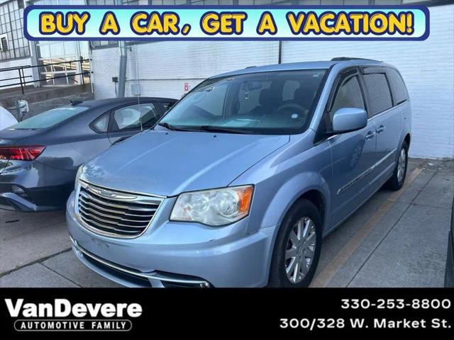 2013 Chrysler Town & Country Touring for sale in Akron, OH