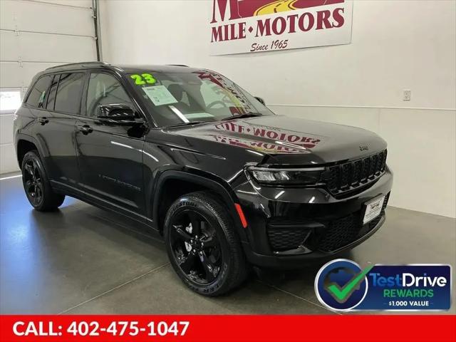 2023 Jeep Grand Cherokee Altitude 4x4 for sale in Lincoln, NE