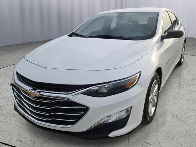 2022 Chevrolet Malibu FWD LS for sale in Topeka, KS