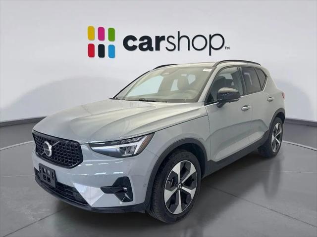 2025 Volvo XC40 B5 Plus Dark Theme for sale in Pittsburgh, PA