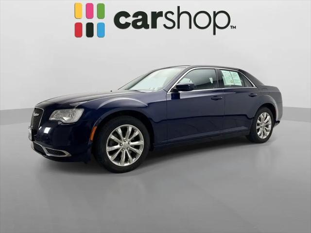 2017 Chrysler 300 Limited AWD for sale in Chester Springs, PA