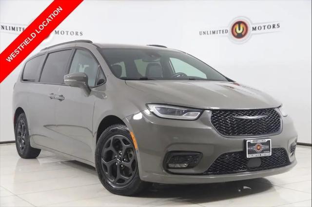 2021 Chrysler Pacifica Hybrid Touring L for sale in Westfield, IN