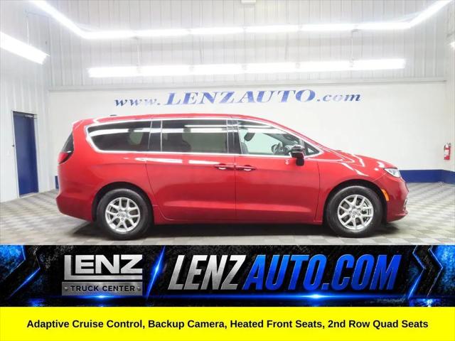 2025 Chrysler Pacifica Select for sale in Fond du Lac, WI