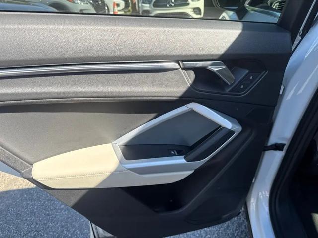 2022 Audi Q3 Premium Plus 45 TFSI S line quattro Tiptronic