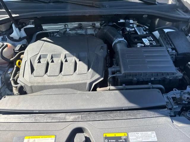 2022 Audi Q3 Premium Plus 45 TFSI S line quattro Tiptronic