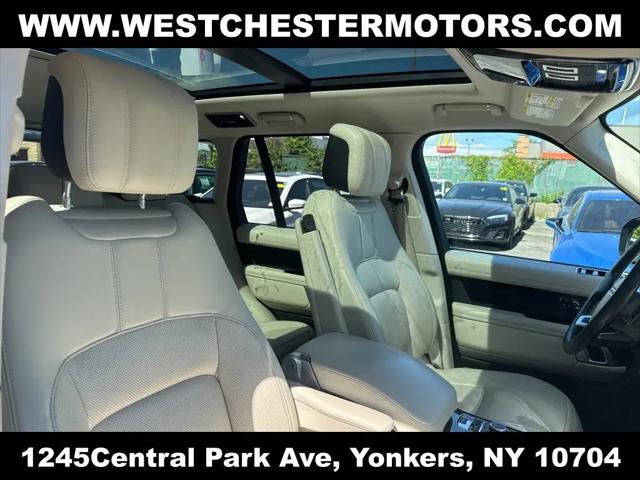 2020 Land Rover Range Rover P525 HSE