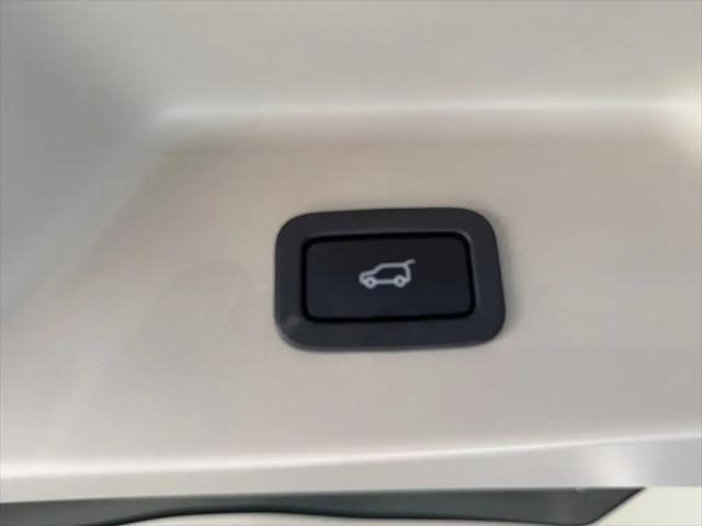 2020 Land Rover Range Rover P525 HSE