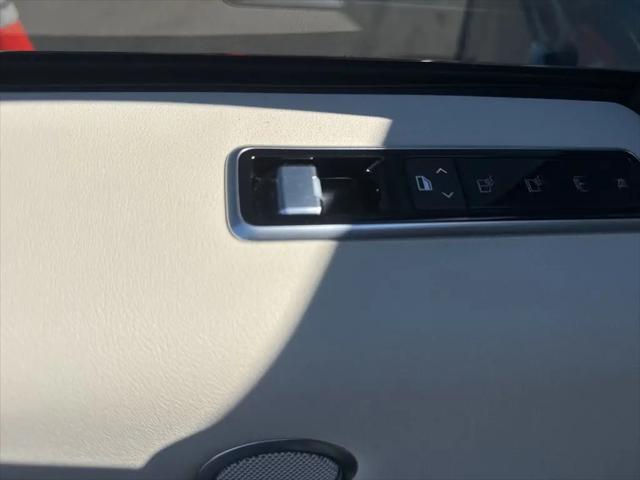 2020 Land Rover Range Rover P525 HSE