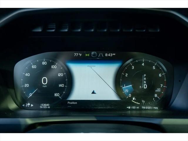 2016 Volvo XC90 T6 Momentum