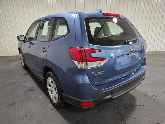 2023 Subaru Forester Base